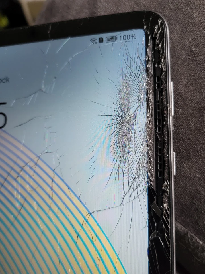 Honor Pad X9 128GB 4GB 11.5'' Wifi And SIM only Android tablet (DAMAGED SCREEN) - Image 2 of 4