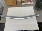 2021-2025 CADILLAC XT6 SILVER UPPER GRILLE MOLDING TRIM NEW GM #  84383320
