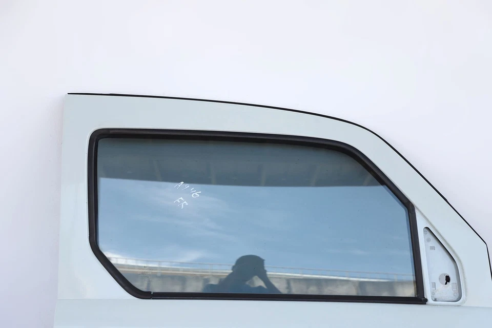 Conjunto puerta delantera derecha/pasajero Honda Element 03-11 color como nuevo 67050-SCV-A90 Foto 4 de 4