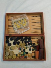 Ancien Coffret Jeux Réunis Bois + Gobelets Dés Jetons Loto Vintage Lot