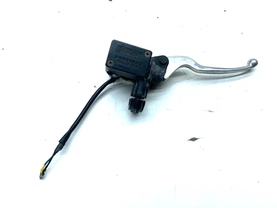 BOMBA DE FRENO DELANTERA DERECHA ORIGINAL PARA KYMCO PEOPLE S 200 2007-2010-2016 - Imagen 1 de 4