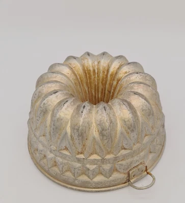 Ancien Moule à Gâteau, Brioche, en métal. Collection cuisine vintage- G03 - Photo 1/4