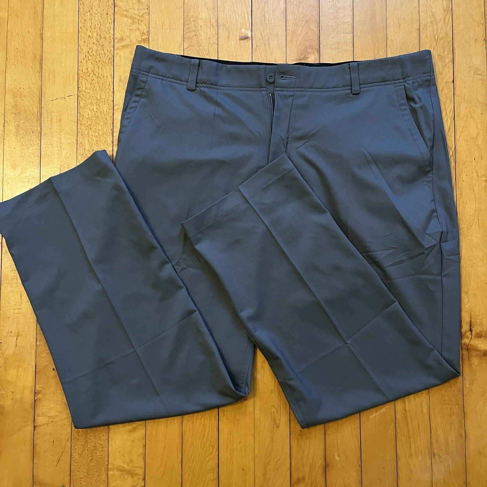 Nike Golf Pants Men's 38x30 Gray Straight Leg Comfort Lightweight Performance