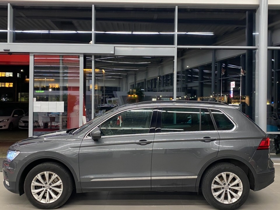 Tiguan 180 л с