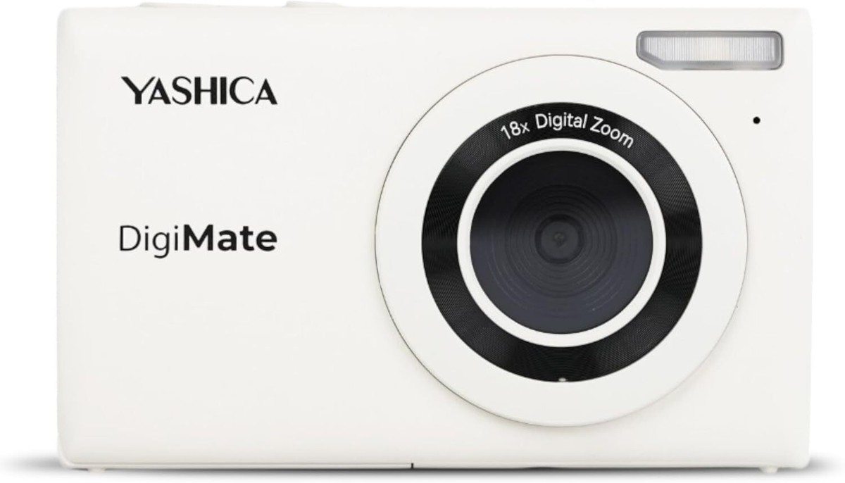 YASHICA DigiMate コンパクトデジタルカメラ YASHICA DigiMate Digital Camera – Easy Point & Shoot Compact