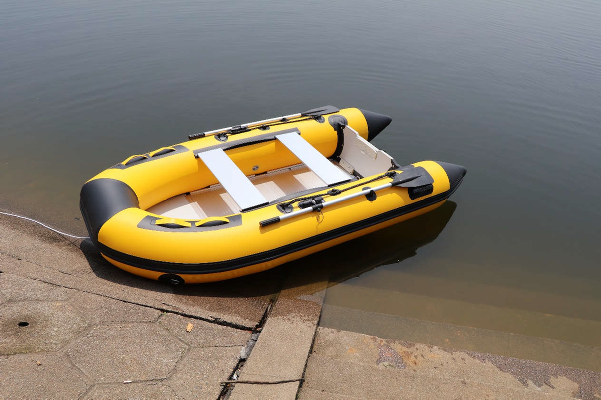 Seawalker Inflatable Fishing Boat, Aluminum Floor 0.9mm PVC