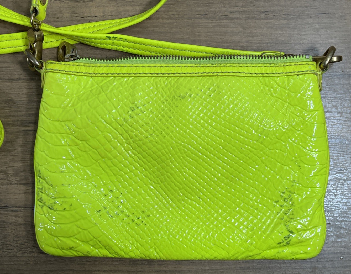 Marc by Marc Jacob Neon Turnlock Python Shine Per… - image 6