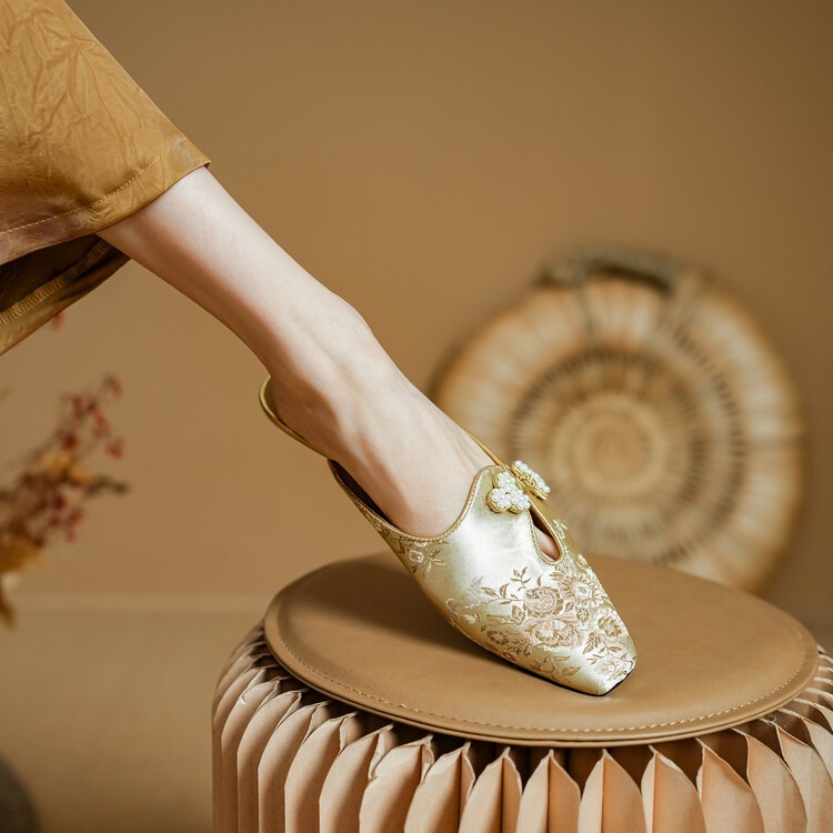 PANTOFOLA D’ORO Ciabatta donna punta quadrata tacco spesso stile cinese fibbia retrò piatta mezza trazione