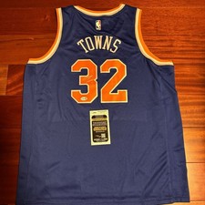 Karl Anthony Towns New York Knicks Signed Autographed Jersey JSA Coa