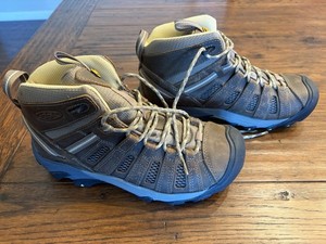 KEEN Women's Hiking Boots 9.5