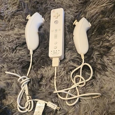 Nintendo Wii MotionPlus INSIDE Remote and 2 Nunchuk Controllers White