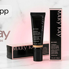 Mary Kay CC Cream SPF 15 Medium to Deep 1 fl oz Brightening Hydrating