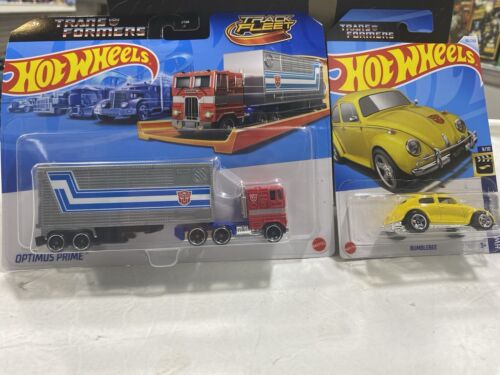 Hot Wheels Track Fleet Transformers Optimus Prime with Bumble Bee