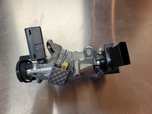 07-17 Compass and Others Ignition Switch, Housing, Lock Cylinder, Immobilizer OE - Picture 2 of 11