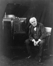 THOMAS EDISON SEATED BY PHONOGRAPH 8x10 GLOSSY PHOTO PRINT