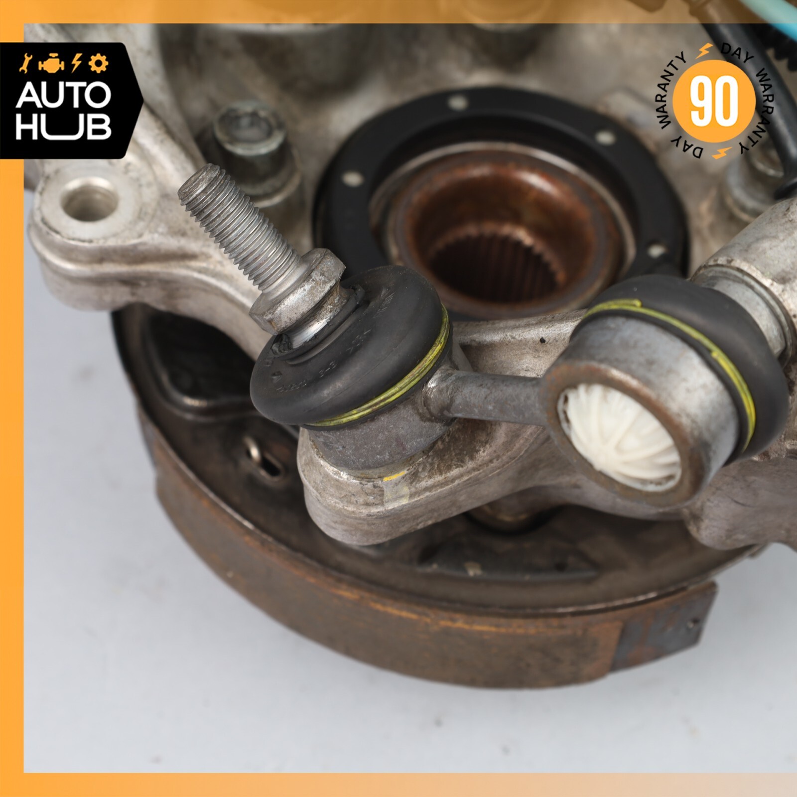 06-10 Maserati GranTurismo M145 Rear Right Side Spindle Knuckle Hub OEM