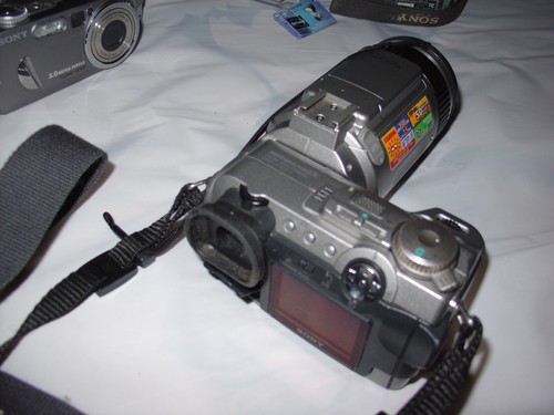 SONY CYBERSHOT CAMERA COLLECTION F707 Cybershot dscv1 - Picture 11 of 19
