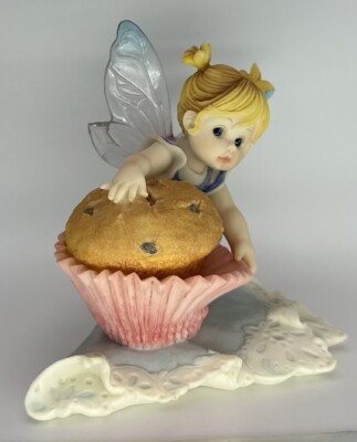 My Little Kitchen Fairies ''Blueberry Muffin Fairie'' 2007 # 4008933
