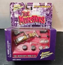 2002 JOHNNY LIGHTNING THE MUNSTERS Drag-U-La DIE-CAST MODEL KIT A3