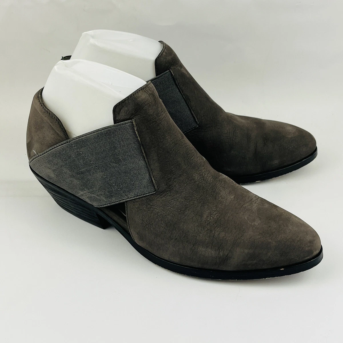 Womens 8.5M Eileen Fisher Perry Ankle Booties Gray Tumbled Nubuck