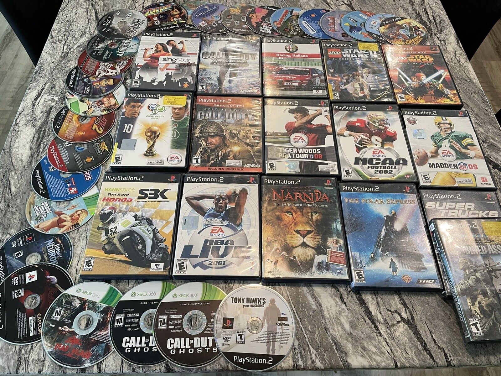 Lot of 4 Xbox 360 Games & 1 PlayStation 2 Game