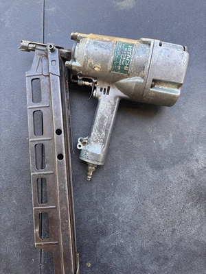 #ad MA6 Hitachi Koki NR 83A2 S Strip Framing Nailer 3 1 4 in Untested PH9 $149.90