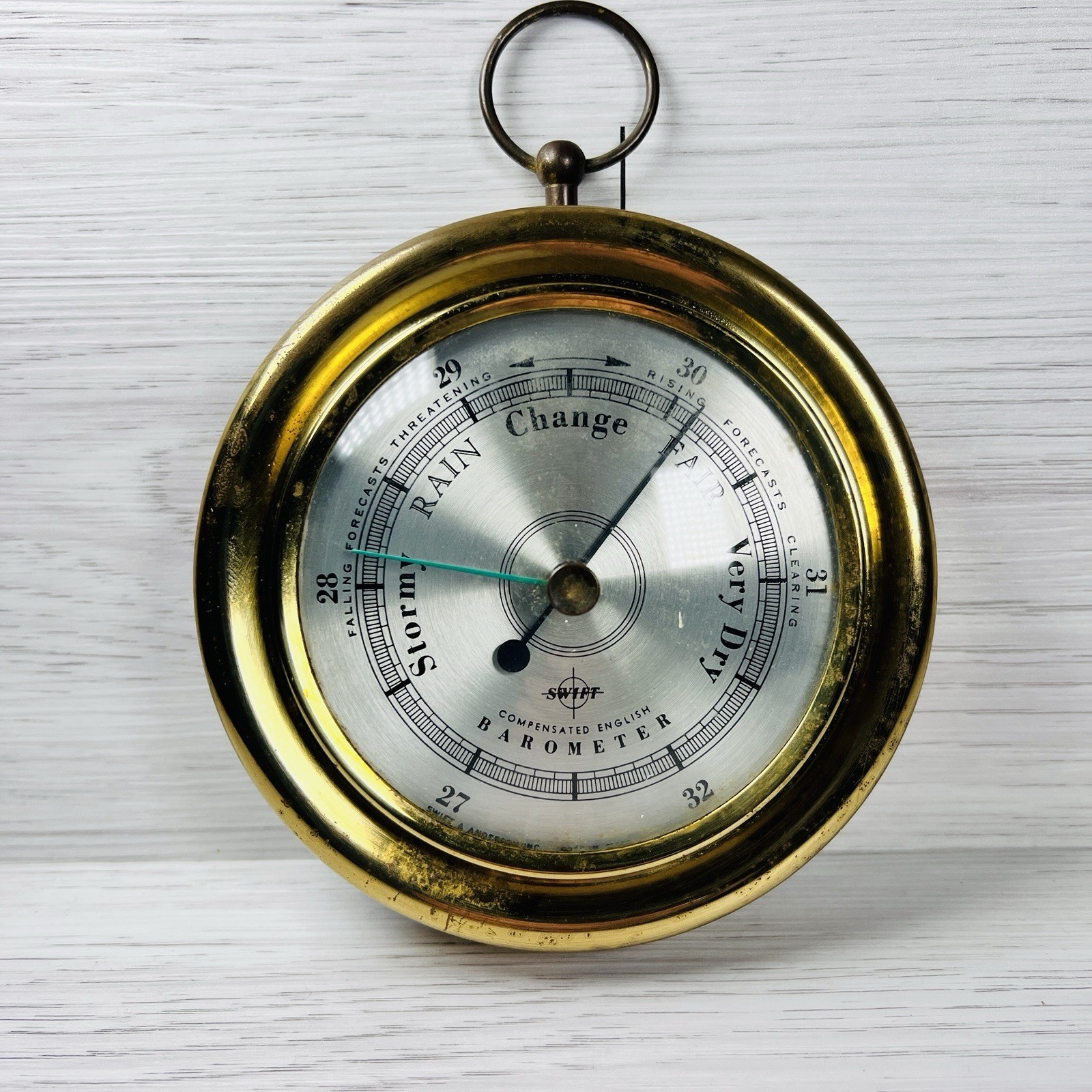 Vantage Barometer Swift Pilot Marine Rain Change Fair Compensated English Decor