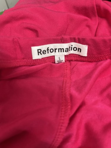 Reformation Rika Two-Piece Crop Top & Wrap Skirt Set in Corvette Pink Large New - Picture 8 of 8