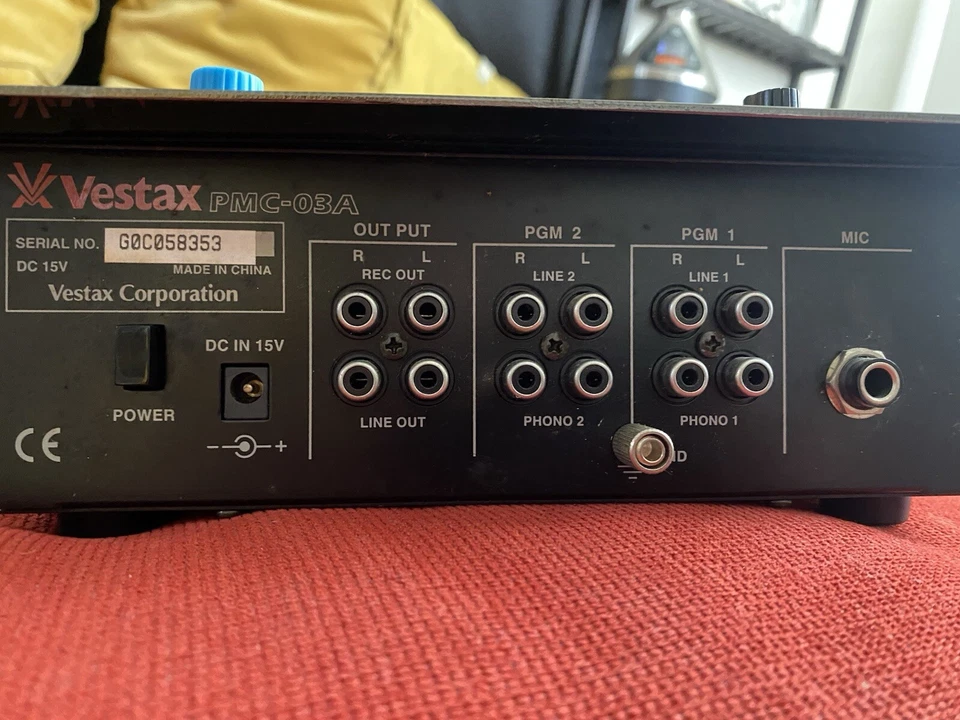 Controlador de mezcla profesional Vestax PMC-03A Foto 3 de 3