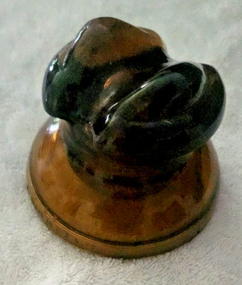 Scarce Vintage Lowex 512 Frog Eyes Rootbeer Amber Glass Insulator Hemingray