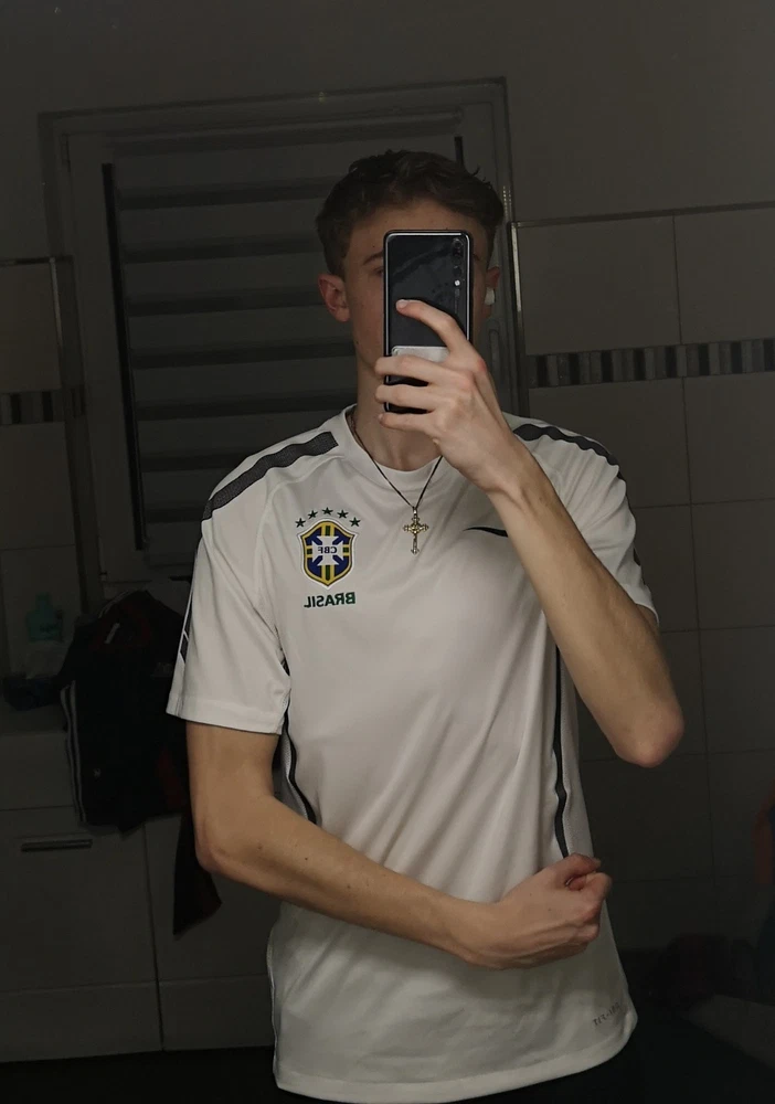 Brasilien Nationalmannschaft Trikot Größe: S Fußball Streatwear Nike Fans Sport