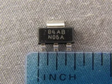40 National LM1117MP-5.0 5V 800mA Linear Regulator ICs