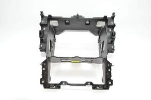 VW Golf 6 1K 08-12 Aufnahme für Radio Konsole