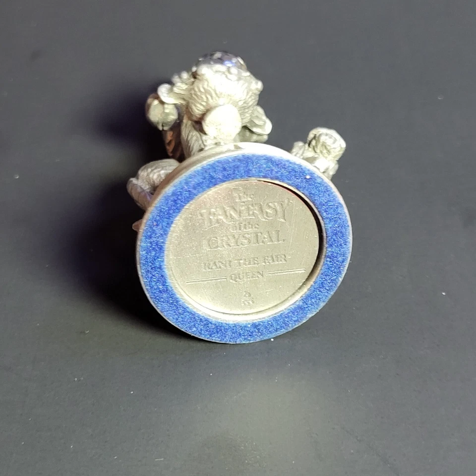 The Fantasy Of The Crystal - Pieza de ajedrez Danbury Mint - Rani The Fair Queen Foto 2 de 2