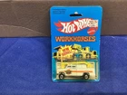 vintage hotwheel 1983 PHONE TRUCK #5906
