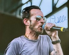 SCOTT WEILAND AUTOGRAPHED SIGNED STONE TEMPLE PILOTS 8x10 PHOTO