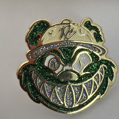 Pinzcity Rolex Green Silver Grill Mini Scare Bear Gold Hat Pin New