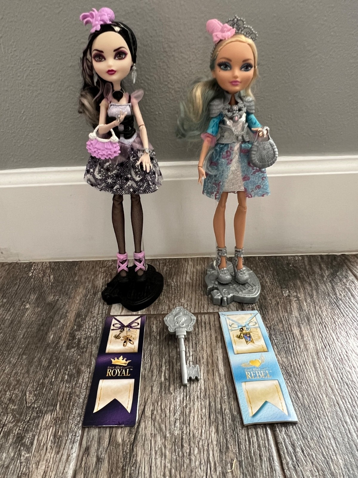 . Duchess Swan & Darling Charming. Chapter 1.