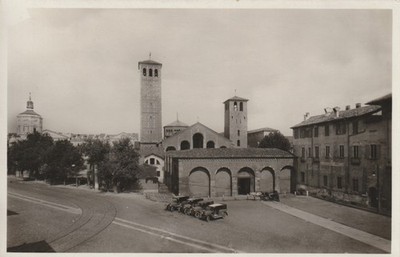 Vintage Postcard Photo The Basilica of Sant'Ambrogio in Milan, Italy