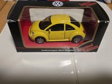 Volkswagen New Beetle 1999 136 Scale Die Cast Metal Car