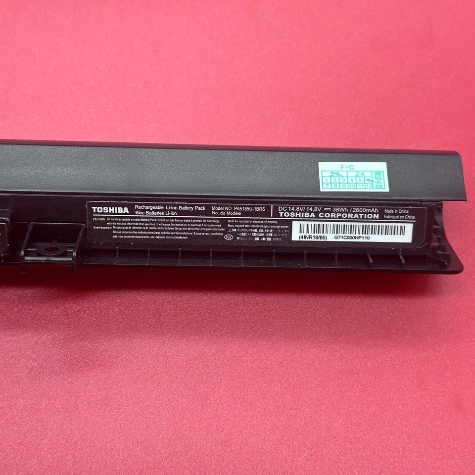 Nueva batería original para computadora portátil TOSHIBA Satellite C55D-B5308 C55D-B5102 OEM Foto 2 de 4