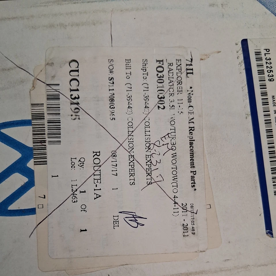 Repuesto para radiador de aluminio Ford Flex 2010-2018 3,5 L / Lincoln MKT 3,7 L Foto 3 de 3