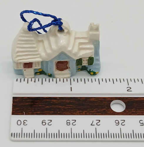Pot Luck Matchbox Mini 1.5" Cottage Robert/Dee Massey, 12th Anniversary, Bermuda - Picture 8 of 13