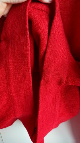 Red vintage new wool pullover by Lacoste - Picture 10 of 17