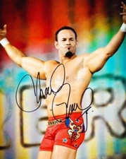 CHAVO GUERRERO - WWE / ECW / TNA Wrestler GENUINE SIGNED AUTOGRAPH