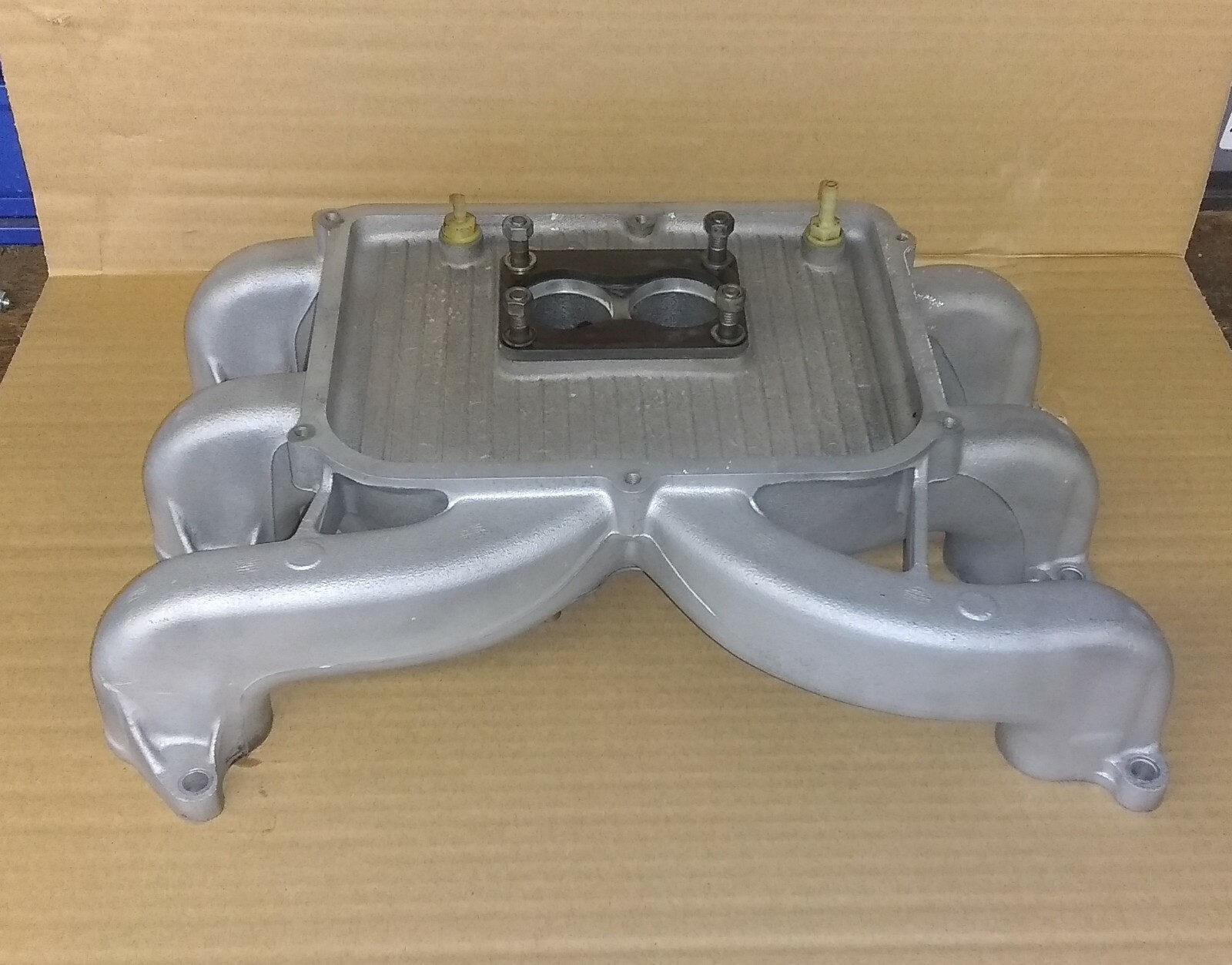 Maserati Biturbo INTAKE MANIFOLD  DCNVH Manual Choke .........#10032i