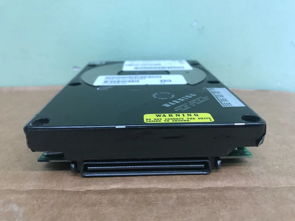 Fujitsu M2954ESP 3.5” 4.35GB 7.2K Wide SCSI Hard Drive - Image 2 of 2