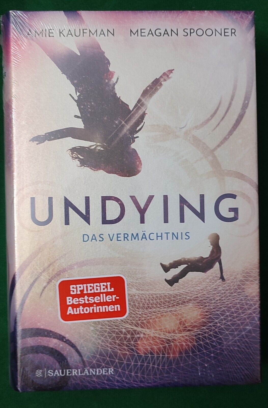 Thumbnail - Undying - Das Vermächtnis Von Meagan Spooner (2018, Gebundene Ausgabe)