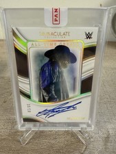 2023 Immaculate WWE All Time Greats Undertaker Auto Bookend 10/10 Gold