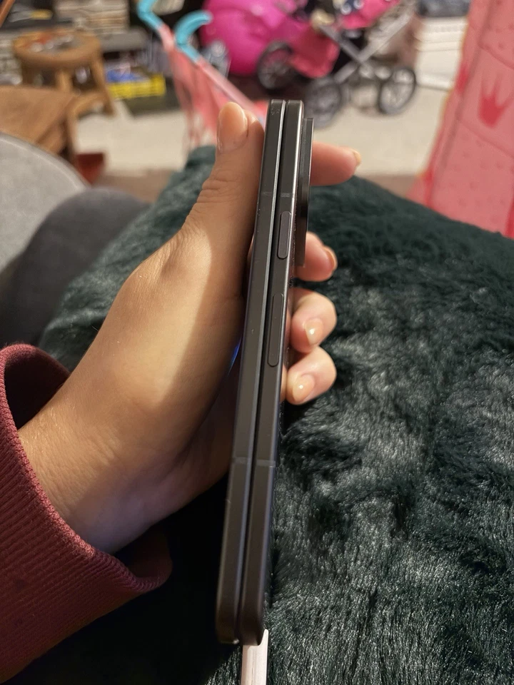 Google Pixel 9 Pro Fold · 512GB, photo 4 of 5